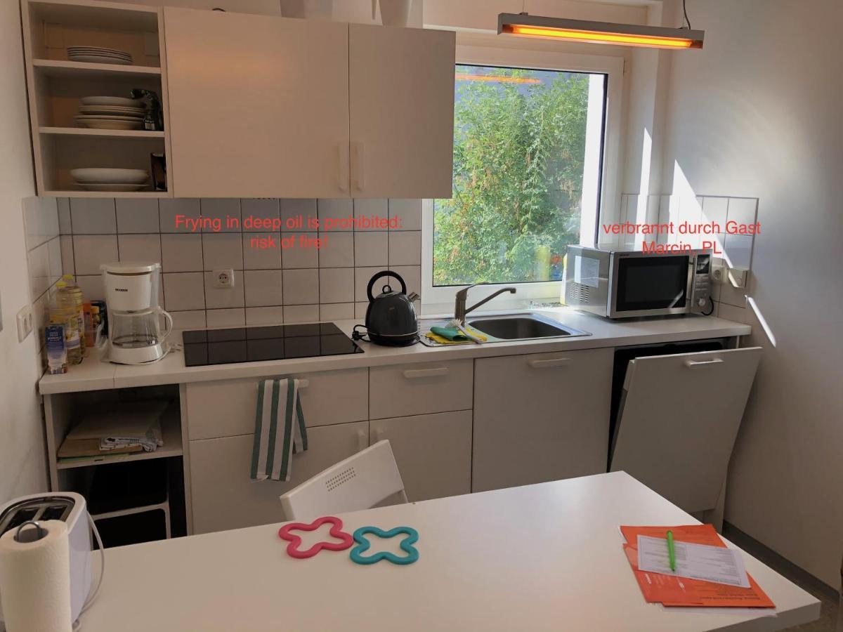 Altstadt Naehe 7 Min Fussweg Ueber Alte Maibruecke Zu Pension Mit Balkon & Garten, Ideal For Long Stay, Relocation Ochsenfurt Exteriör bild